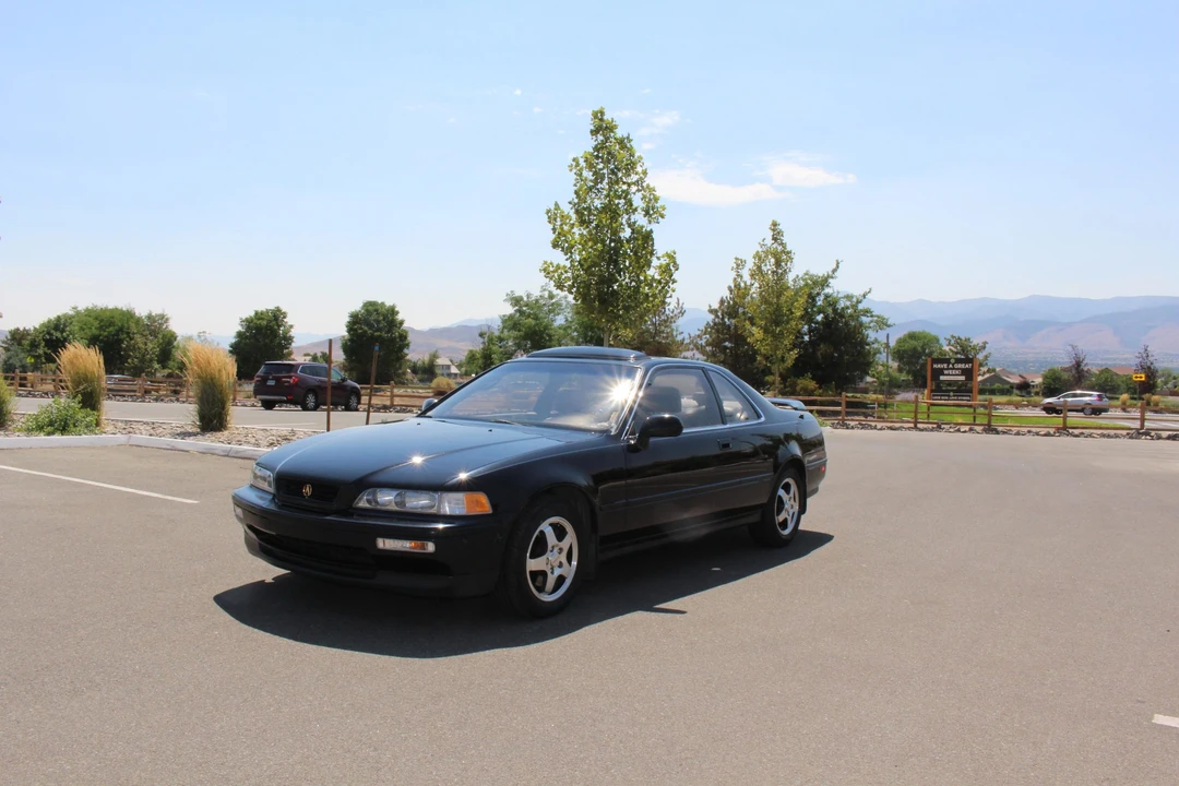 1991 Acura Legend 2nd Gen - Image 8 of 31