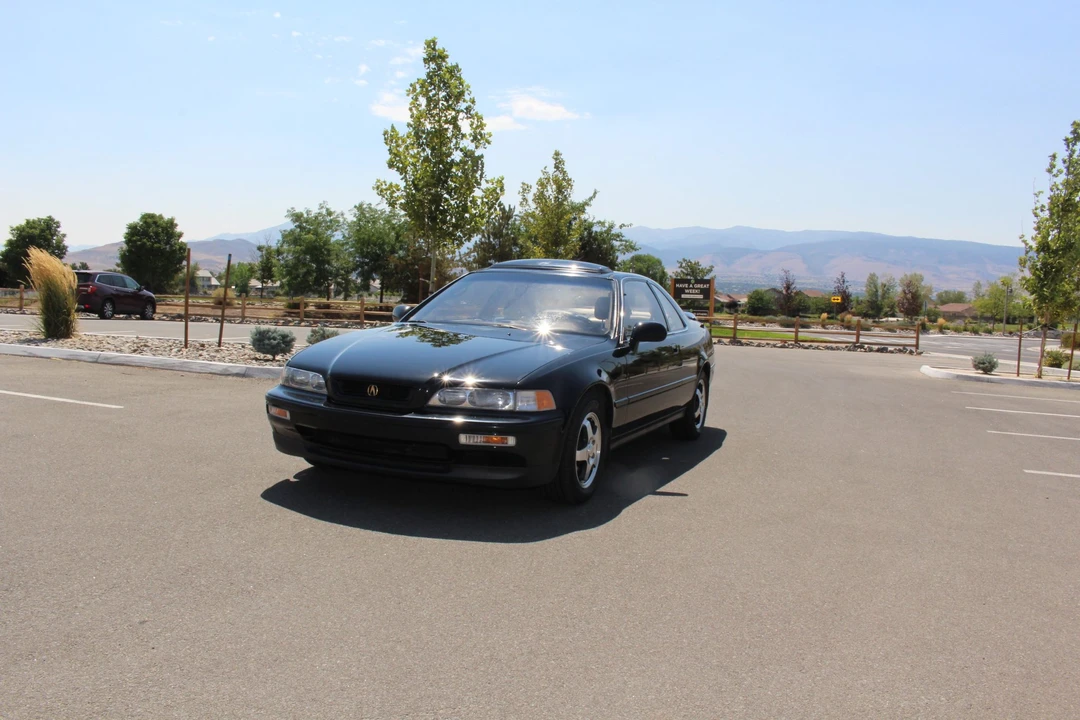 1991 Acura Legend 2nd Gen - Image 2 of 31