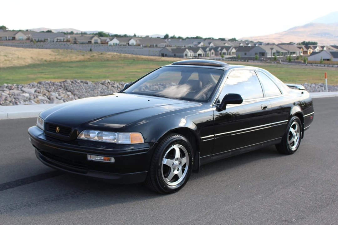 1991 Acura Legend 2nd Gen - Image 9 of 31