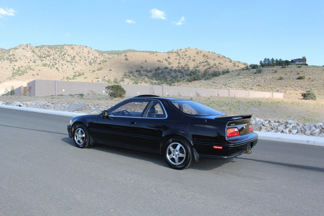 1991 Acura Legend 2nd Gen - Image 21 of 31