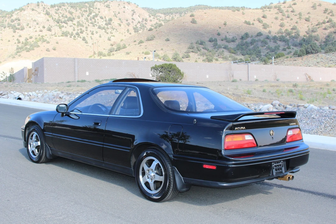 1991 Acura Legend 2nd Gen - Image 26 of 31