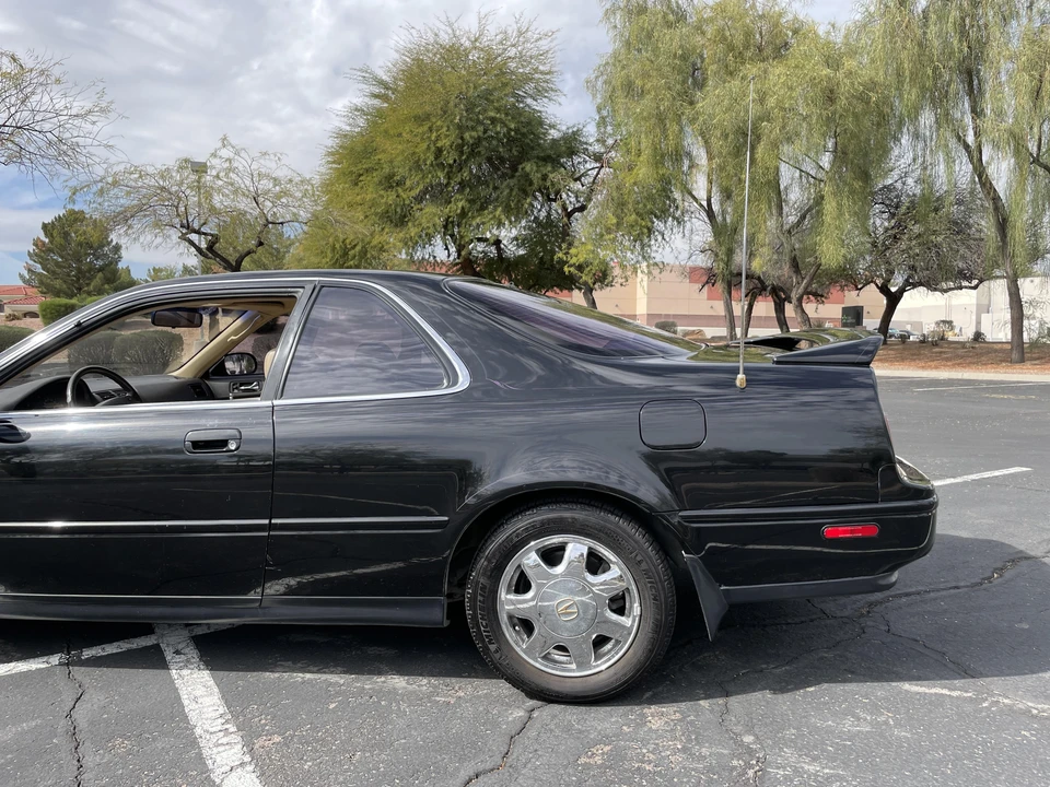 1991 Acura Legend 2nd Gen - Image 11 of 31