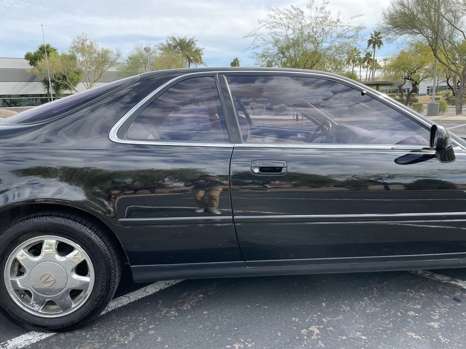 1991 Acura Legend 2nd Gen - Image 15 of 31