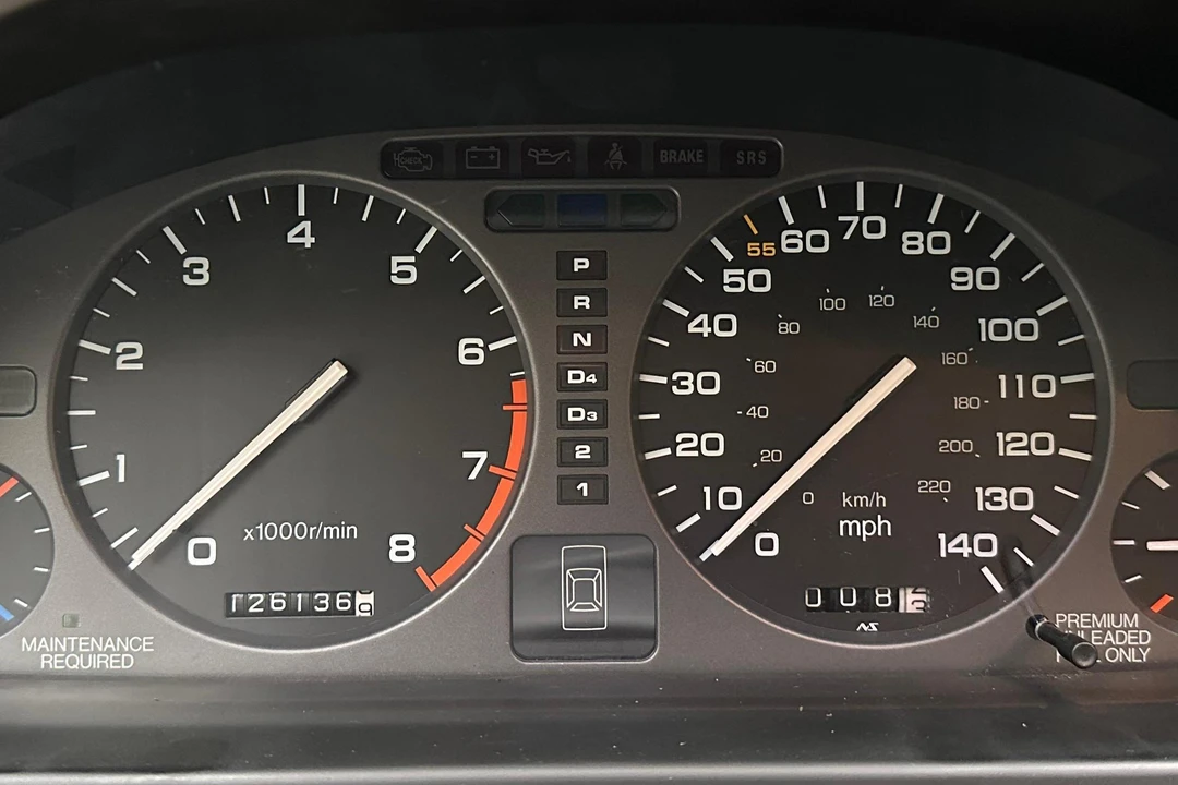 1991 Acura Legend 2nd Gen - Image 28 of 31