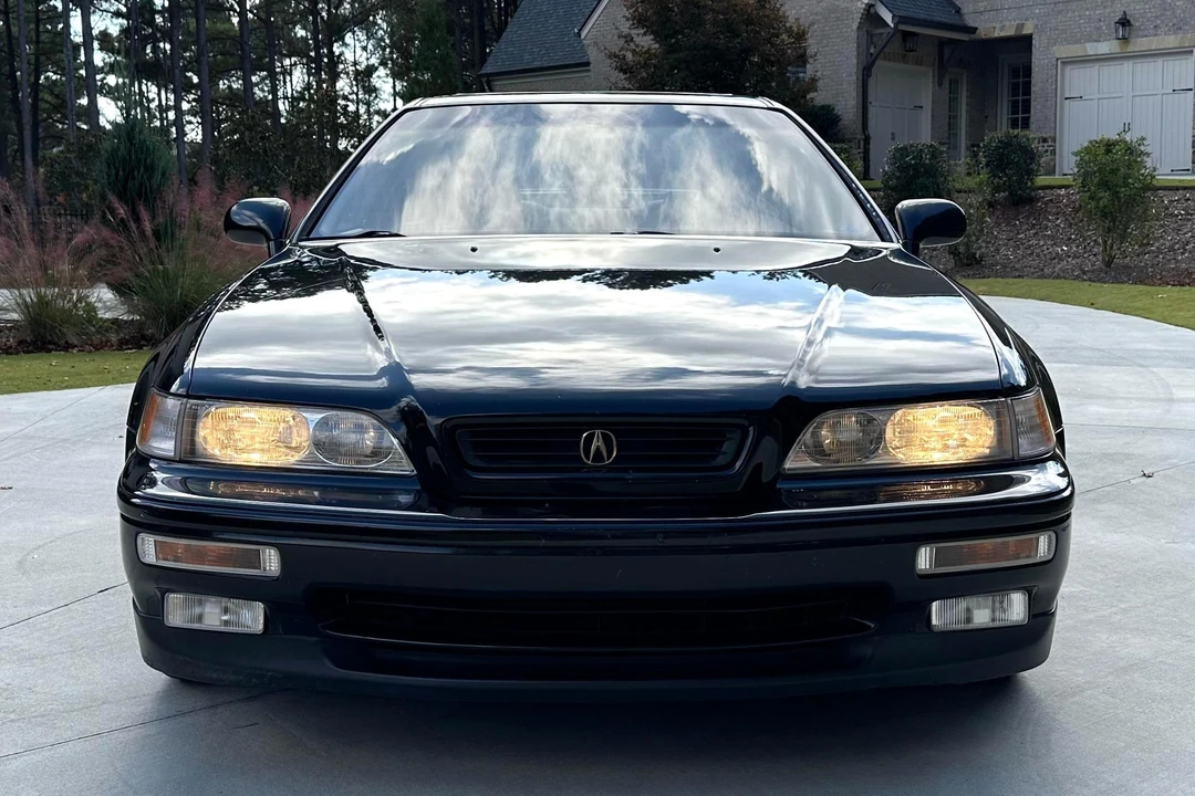 1991 Acura Legend 2nd Gen - Image 2 of 31