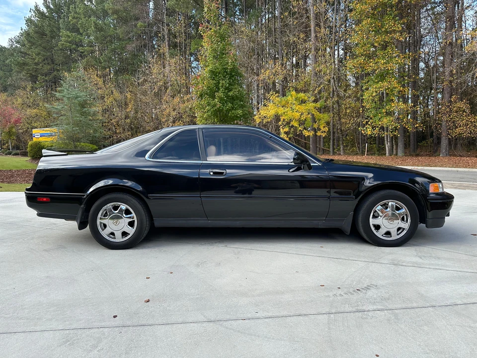 1991 Acura Legend 2nd Gen - Image 10 of 31