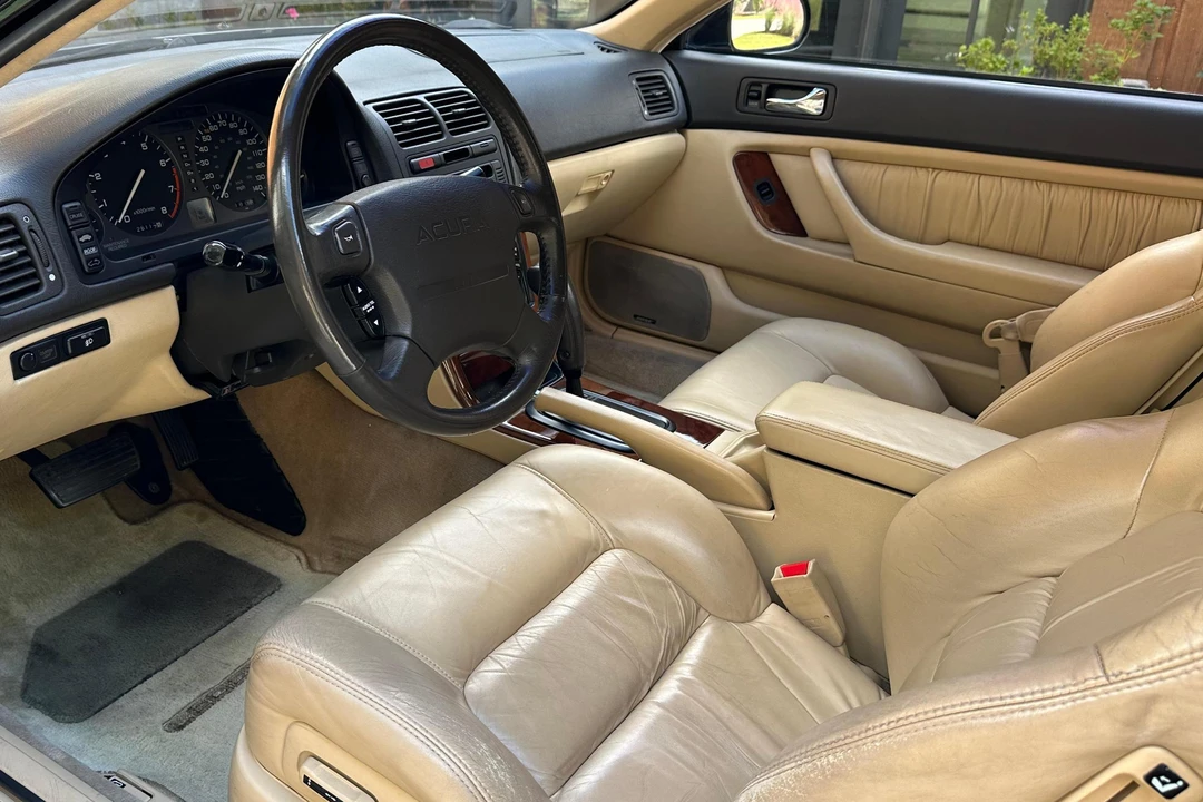 1991 Acura Legend 2nd Gen - Image 25 of 31