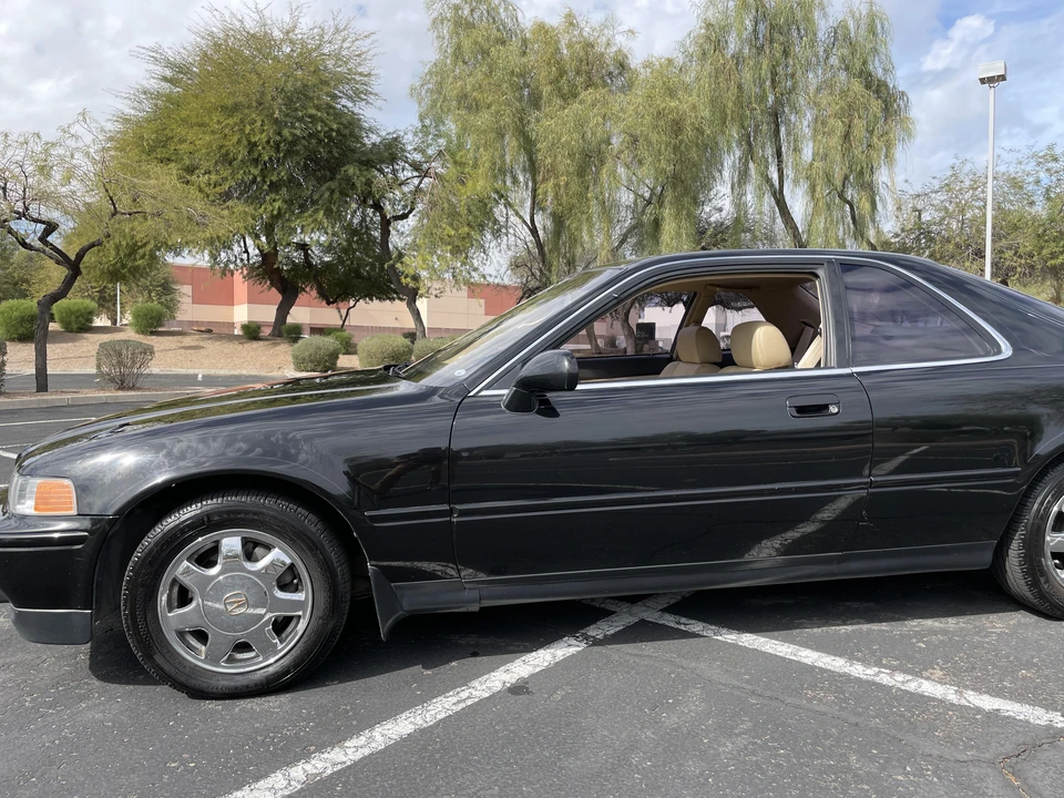 1991 Acura Legend 2nd Gen - Image 9 of 31