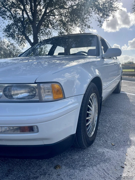 1991 Acura Legend 2nd Gen - Image 14 of 31