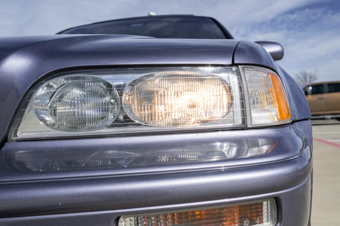 1991 Acura Legend 2nd Gen - Image 10 of 31