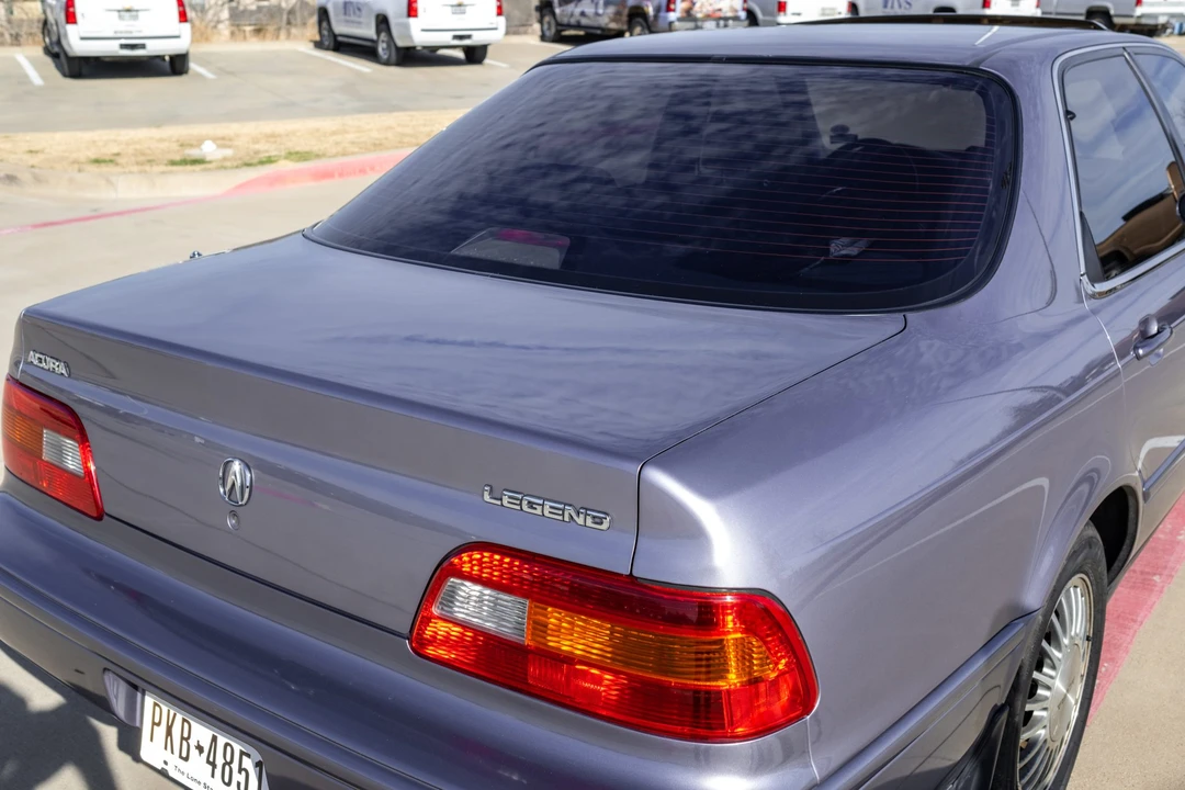 1991 Acura Legend 2nd Gen - Image 22 of 31