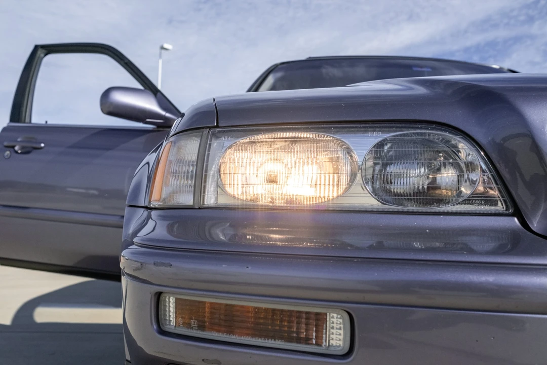 1991 Acura Legend 2nd Gen - Image 9 of 31