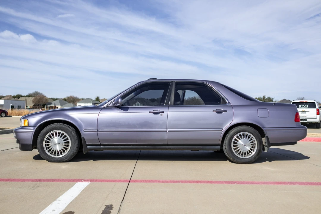 1991 Acura Legend 2nd Gen - Image 8 of 31