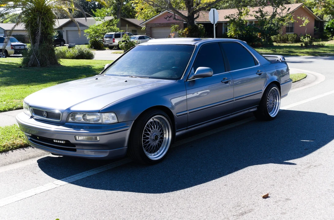 1991 Acura Legend 2nd Gen - Image 17 of 31