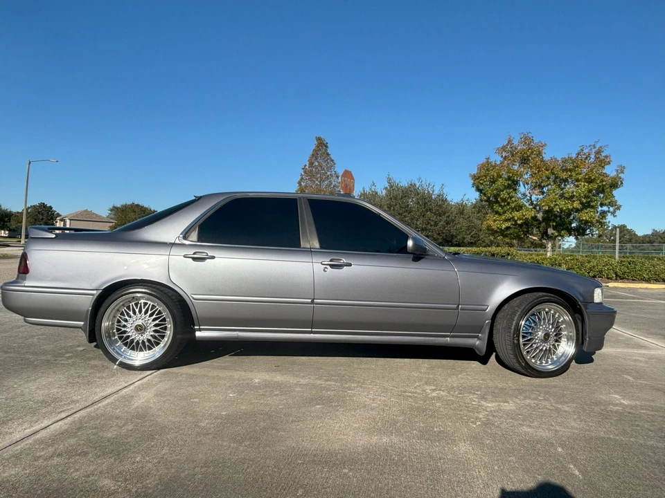 1991 Acura Legend 2nd Gen - Image 8 of 31
