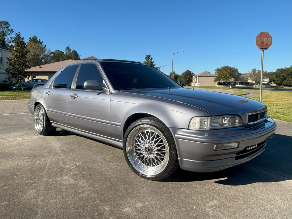 1991 Acura Legend 2nd Gen - Image 3 of 31