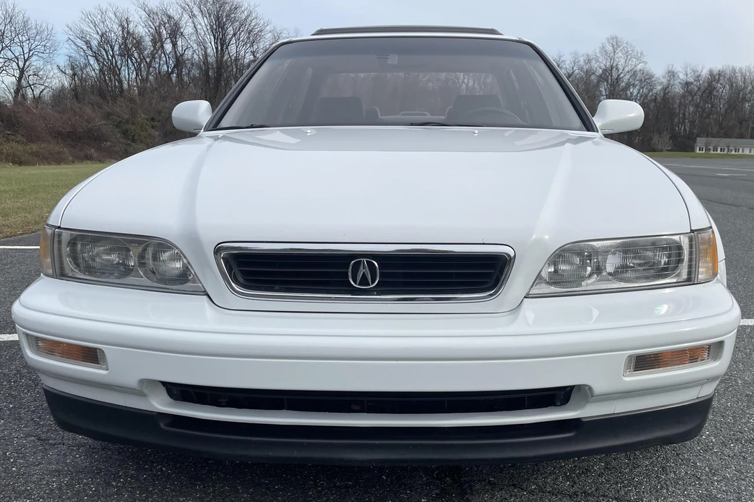 1991 Acura Legend 2nd Gen - Image 2 of 12