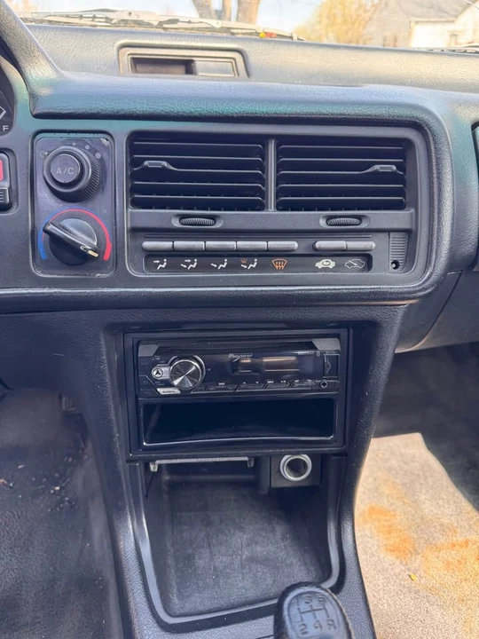 1991 Acura Integra 2nd Gen - Image 11 of 14
