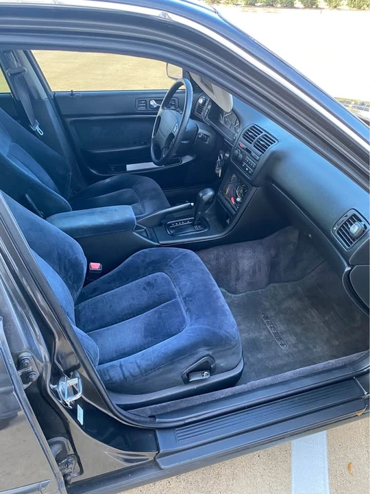 1991 Acura Legend 2nd Gen - Image 5 of 20