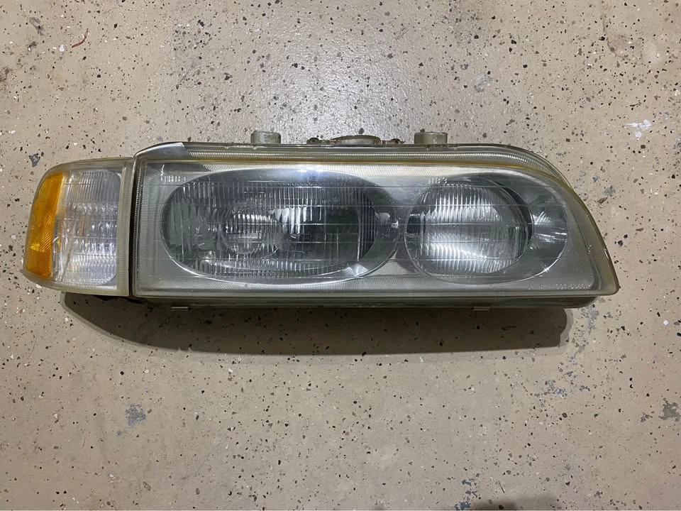 1991 Acura Legend 2nd Gen - Image 13 of 20