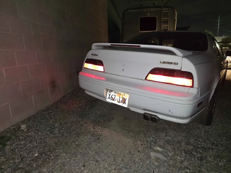 1991 Acura Legend 2nd Gen - Image 4 of 12