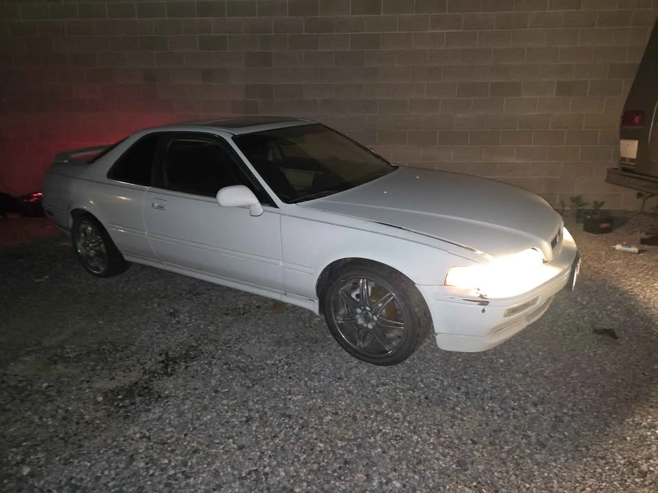 1991 Acura Legend 2nd Gen - Image 2 of 12