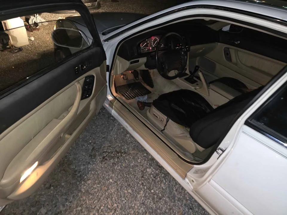 1991 Acura Legend 2nd Gen - Image 11 of 12