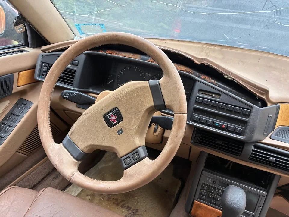 1991 Acura Legend 2nd Gen - Image 7 of 10