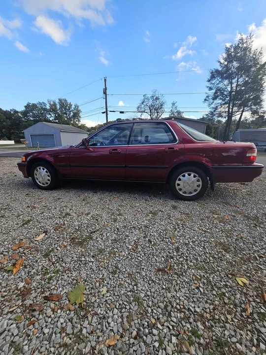 1991 Acura Vigor 3rd Gen - Image 2 of 7