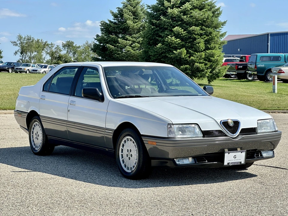 1991 Alfa Romeo 164 - Image 19 of 31