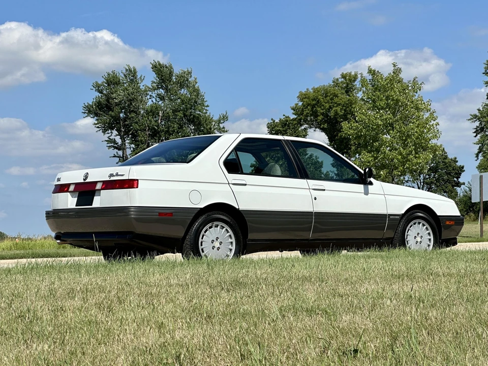 1991 Alfa Romeo 164 - Image 16 of 31