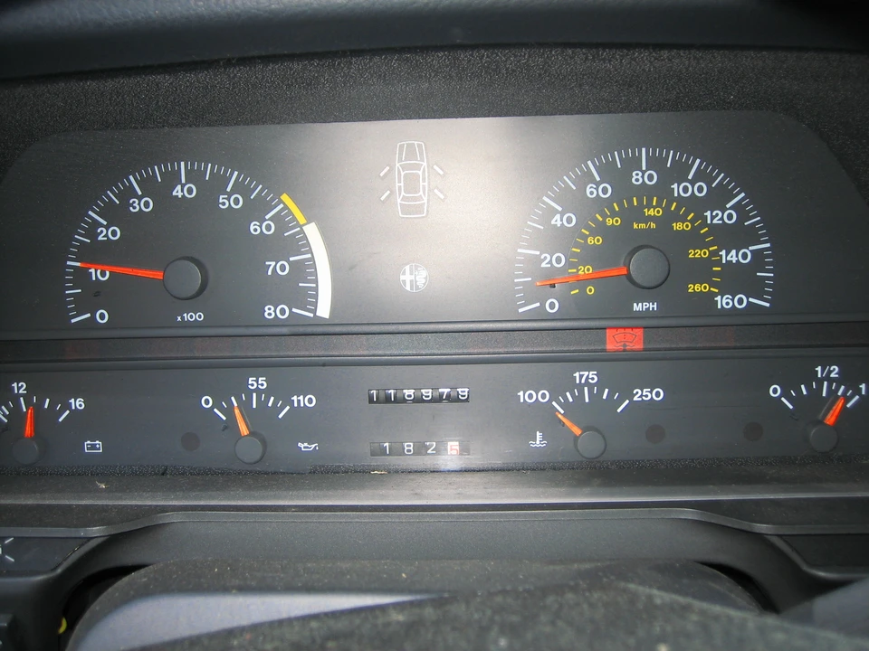 1991 Alfa Romeo 164 Quadrifoglio Verde - Image 7 of 29