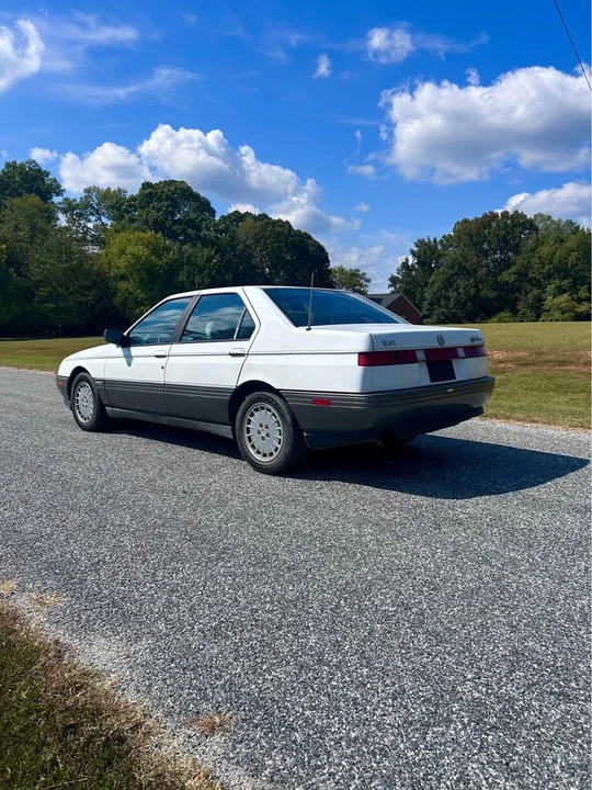 1991 Alfa Romeo 164 - Image 2 of 12