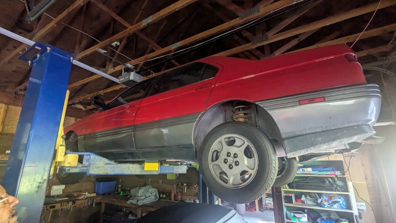 1991 Alfa Romeo 164 - Image 14 of 20