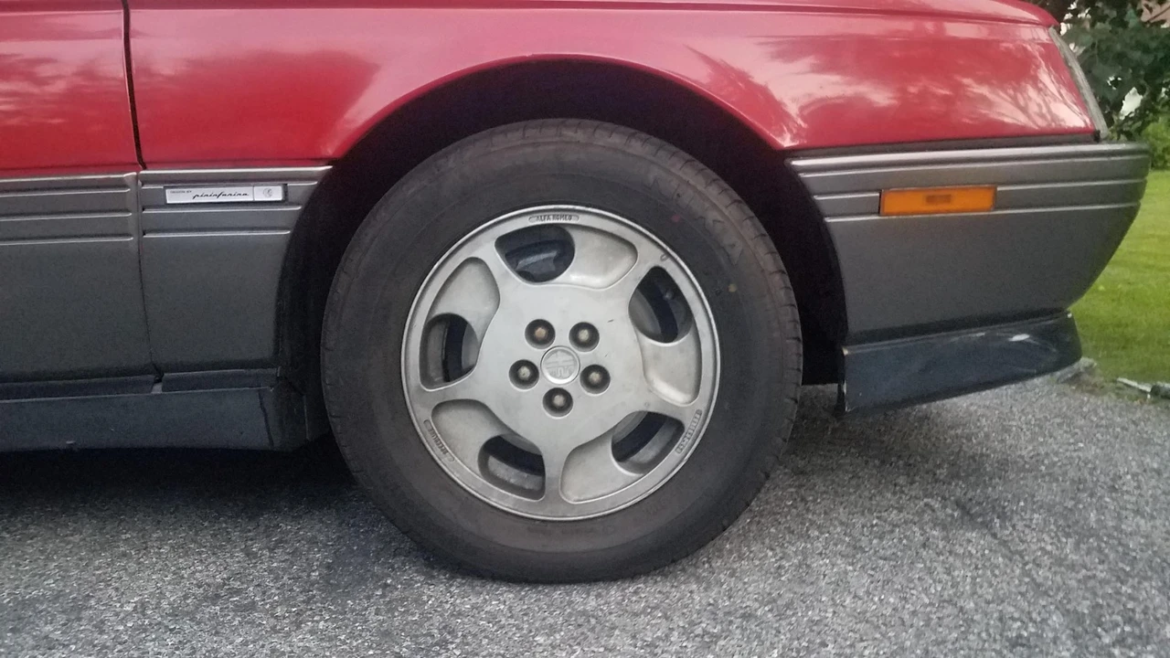1991 Alfa Romeo 164 - Image 4 of 20