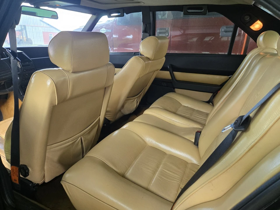 1991 Alfa Romeo 164 - Image 13 of 18