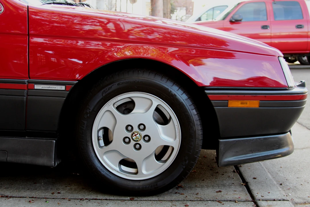 1991 Alfa Romeo 164 - Image 16 of 31