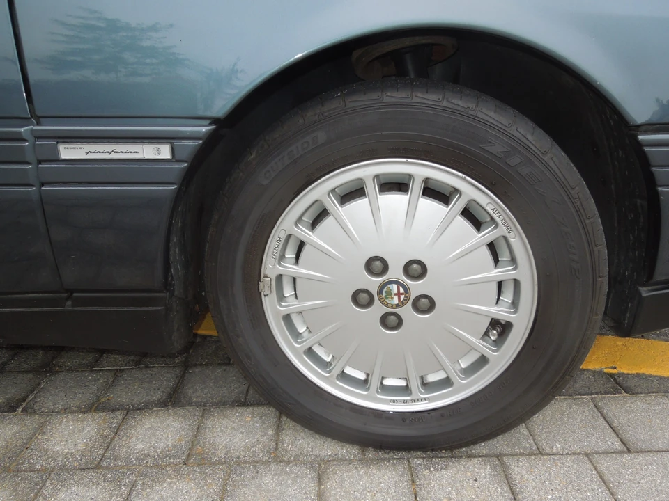 1991 Alfa Romeo 164 - Image 18 of 31