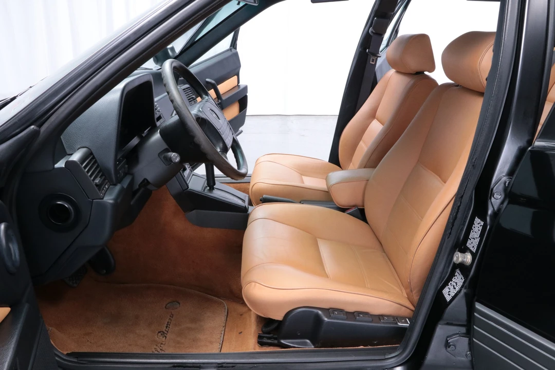 1991 Alfa Romeo 164 - Image 27 of 31