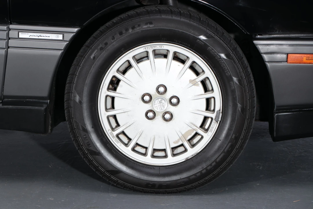 1991 Alfa Romeo 164 - Image 24 of 31