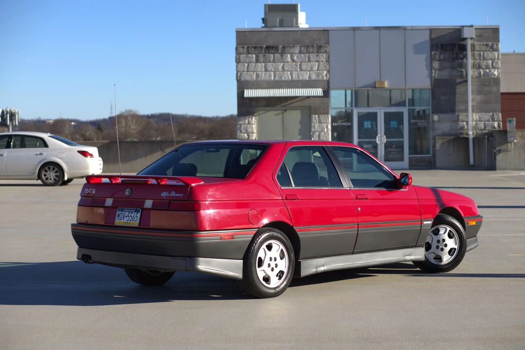 1991 Alfa Romeo 164 Quadrifoglio Verde - Image 18 of 31