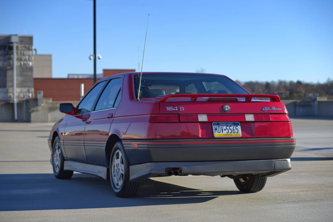 1991 Alfa Romeo 164 Quadrifoglio Verde - Image 12 of 31