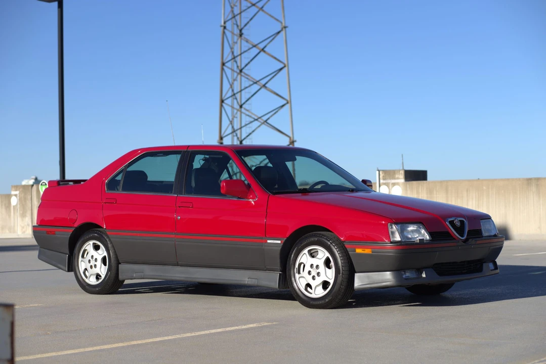 1991 Alfa Romeo 164 Quadrifoglio Verde - Image 23 of 31