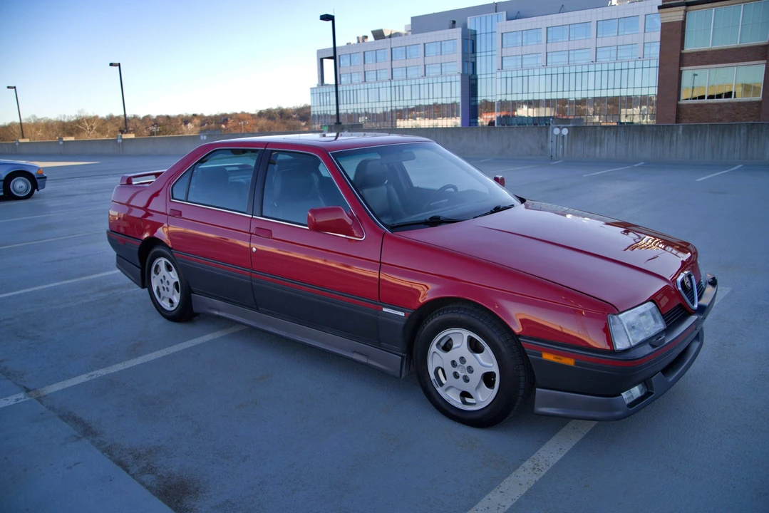 1991 Alfa Romeo 164 Quadrifoglio Verde - Image 24 of 31