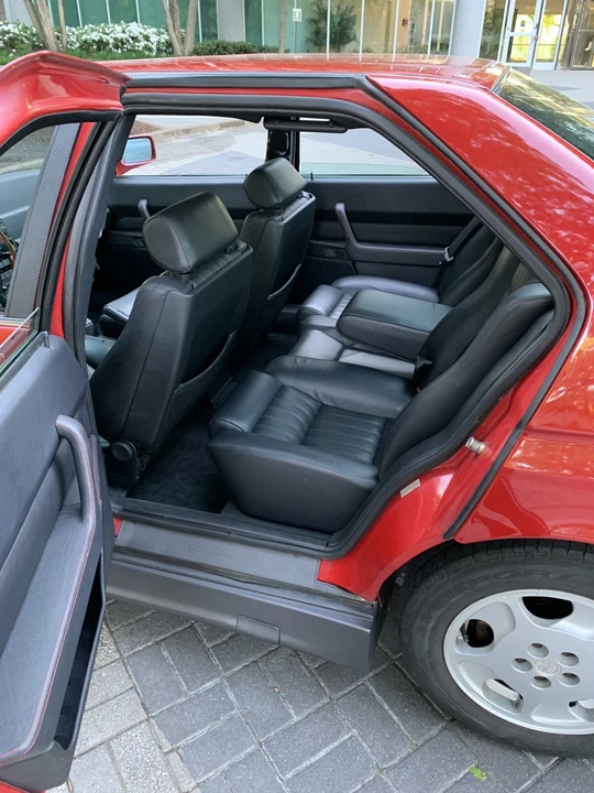1991 Alfa Romeo 164 Quadrifoglio Verde - Image 12 of 31