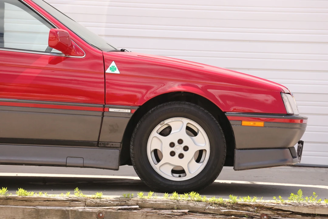 1991 Alfa Romeo 164 Quadrifoglio Verde - Image 13 of 31