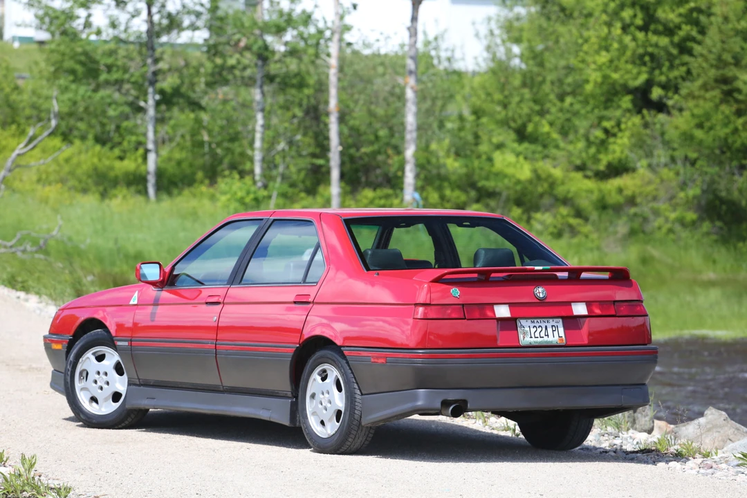 1991 Alfa Romeo 164 Quadrifoglio Verde - Image 24 of 31