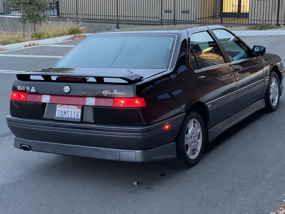 1991 Alfa Romeo 164 Quadrifoglio Verde - Image 11 of 31