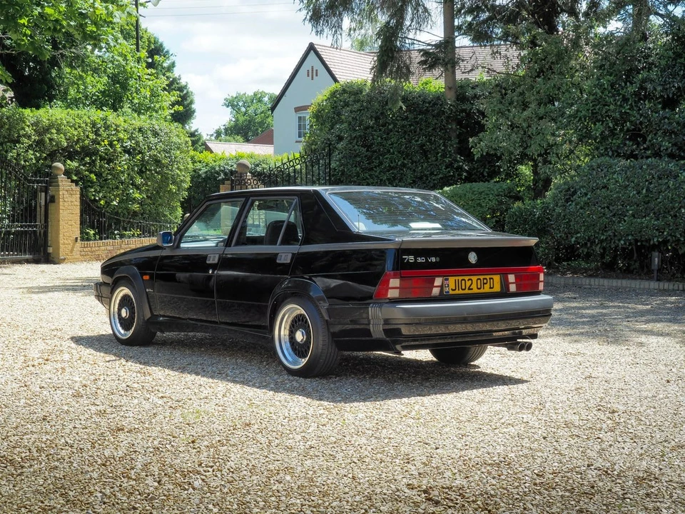 1991 Alfa Romeo 75/Milano - Image 4 of 31