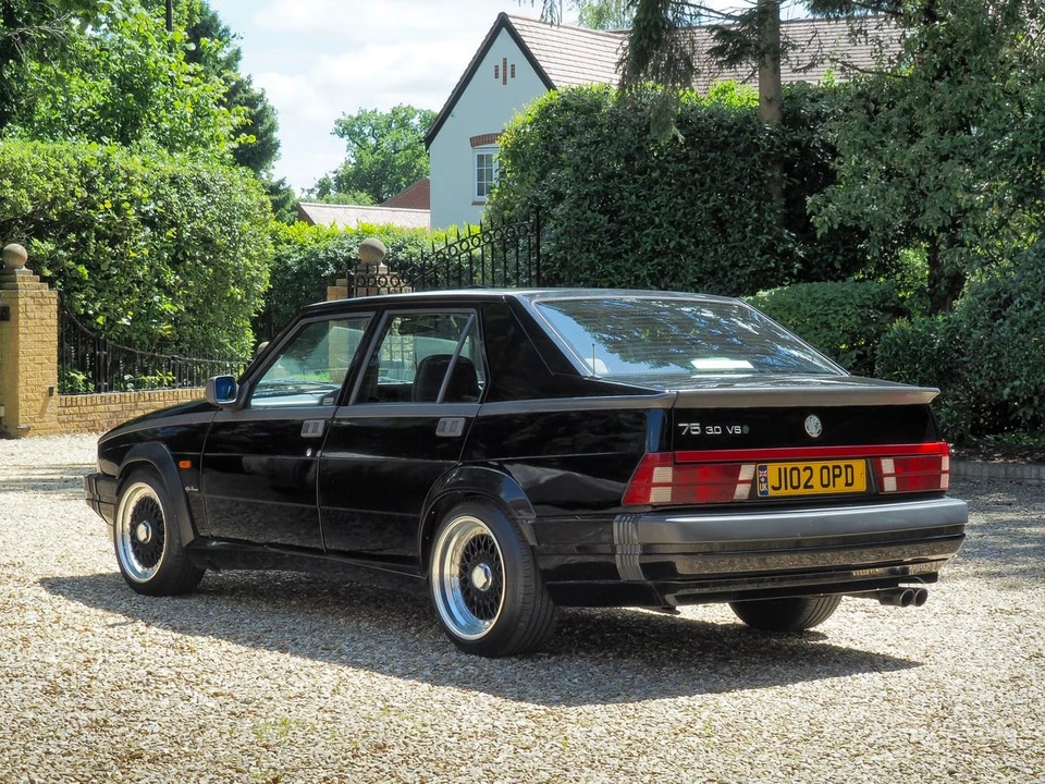 1991 Alfa Romeo 75/Milano - Image 27 of 31